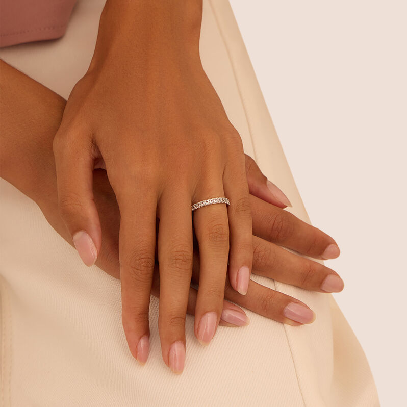Anello Semi-Eternity Acquamarina Oro Bianco Acquamarina - Anelli con Pietre Donna | Stroili