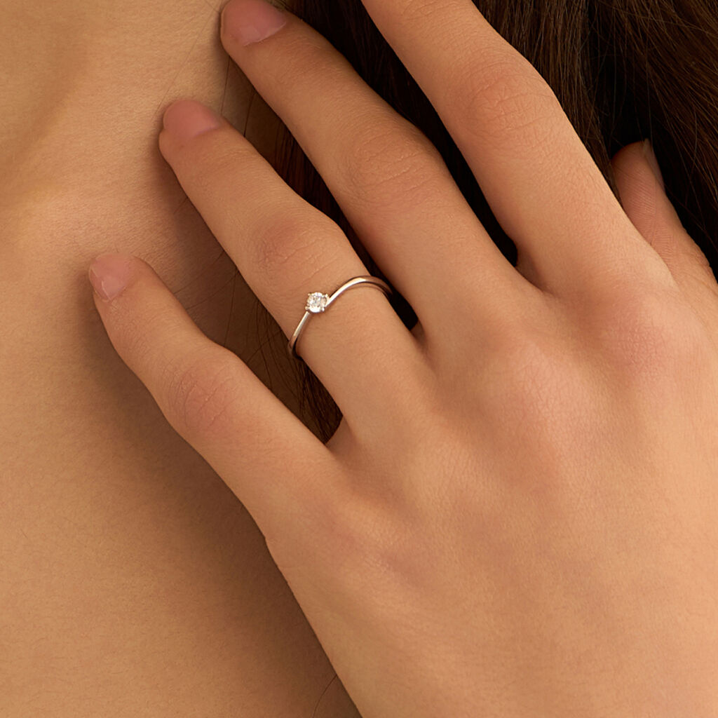 Anello Solitario Claire Oro Bianco Cubic Zirconia - Anelli con Pietre Donna | Stroili