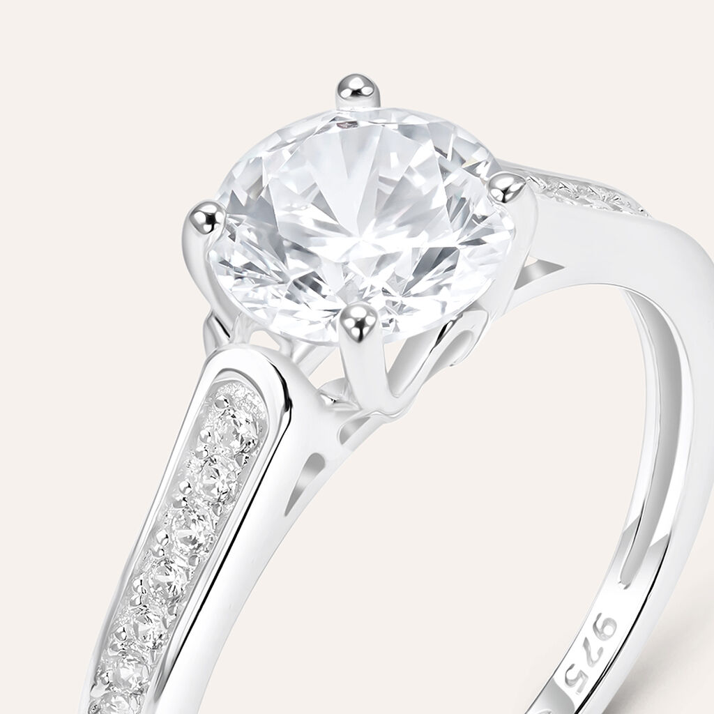 Anello Solitario Silver Elegance Argento Rodiato Cubic Zirconia - Anelli con Pietre Donna | Stroili