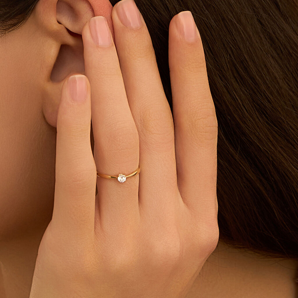 Anello Solitario Claire Oro Giallo Cubic Zirconia - Anelli con Pietre Donna | Stroili