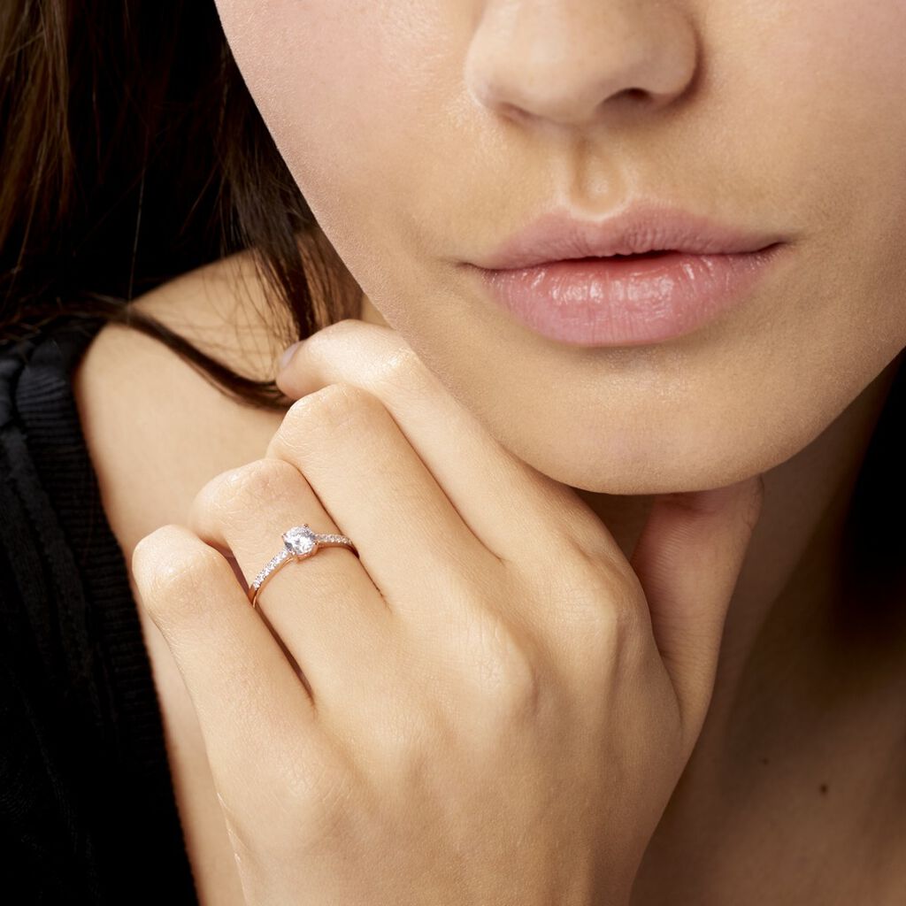 Anello Solitario Claire Oro Rosa Cubic Zirconia - Anelli con Pietre Donna | Stroili