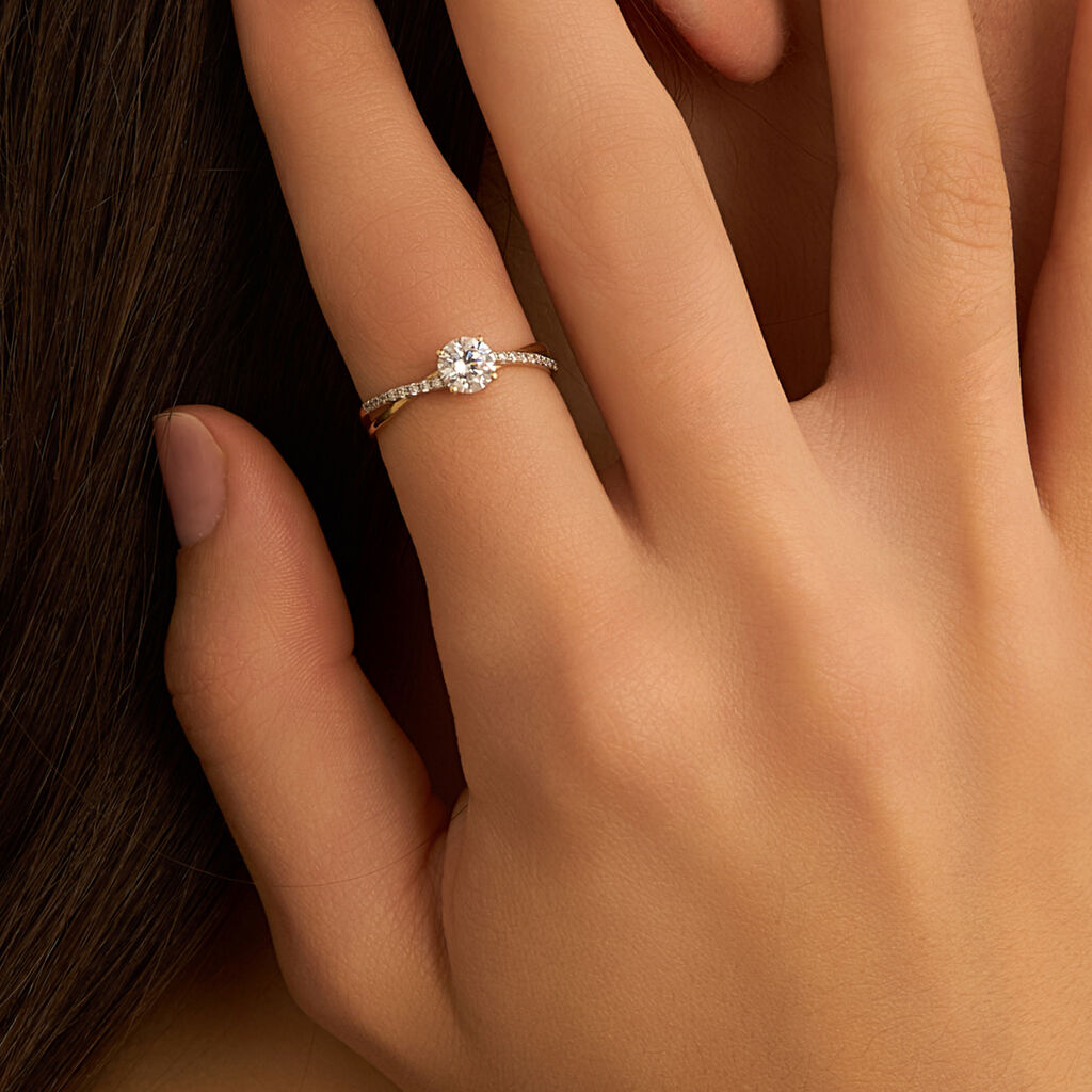 Anello Solitario Claire Oro Giallo Cubic Zirconia