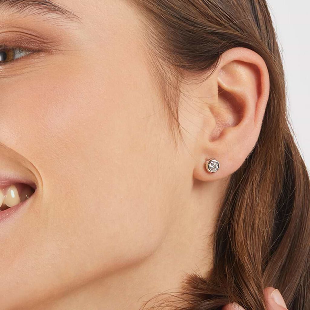 Orecchini Lobo Punto Luce Claire Oro Bianco Cubic Zirconia - Orecchini a Lobo Donna | Stroili