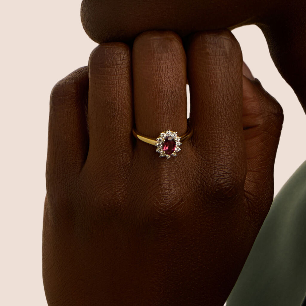 Anello Solitario Jasmine Oro Giallo Rodolite Diamante - Anelli con Pietre Donna | Stroili