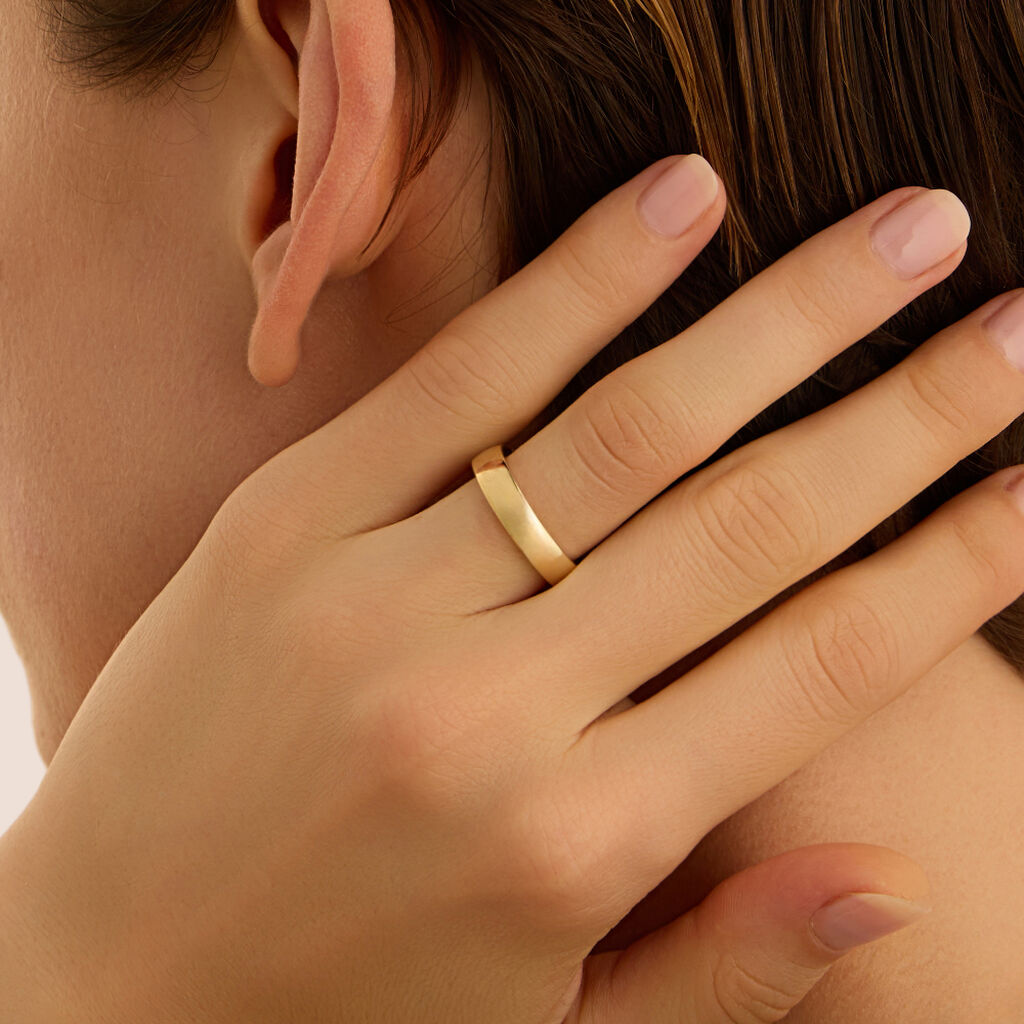 Fede Comoda Leggera Squadrata 4 mm Oro Giallo
