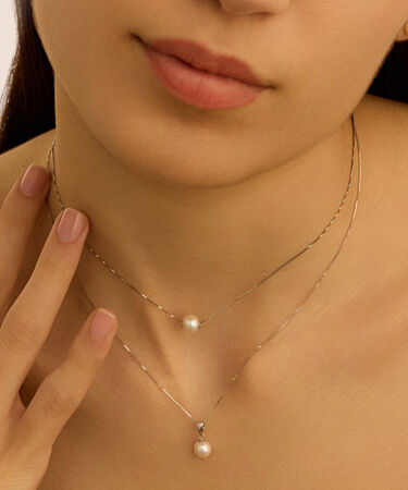 Orecchini Lobo Gabrielle Oro Bianco Perla D'Acqua Dolce