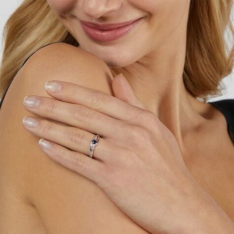 Anello Solitario Charlotte Oro Bianco Zaffiro Diamante - Anelli con Pietre Donna | Stroili