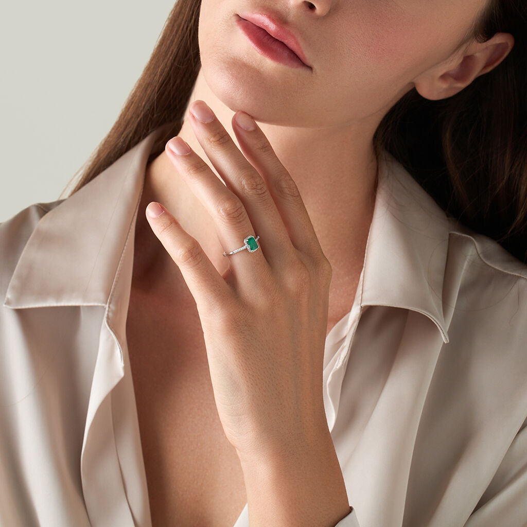 Anello Solitario Charlotte Oro Bianco Smeraldo Diamante - Anelli con Pietre Donna | Stroili