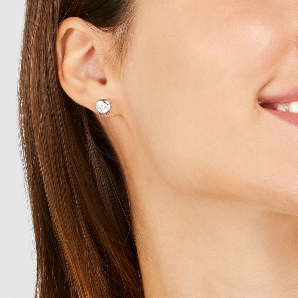 Orecchini Lobo Punto Luce Diamade Oro Bianco Diamante Lab-Grown - Orecchini a Lobo Donna | Stroili