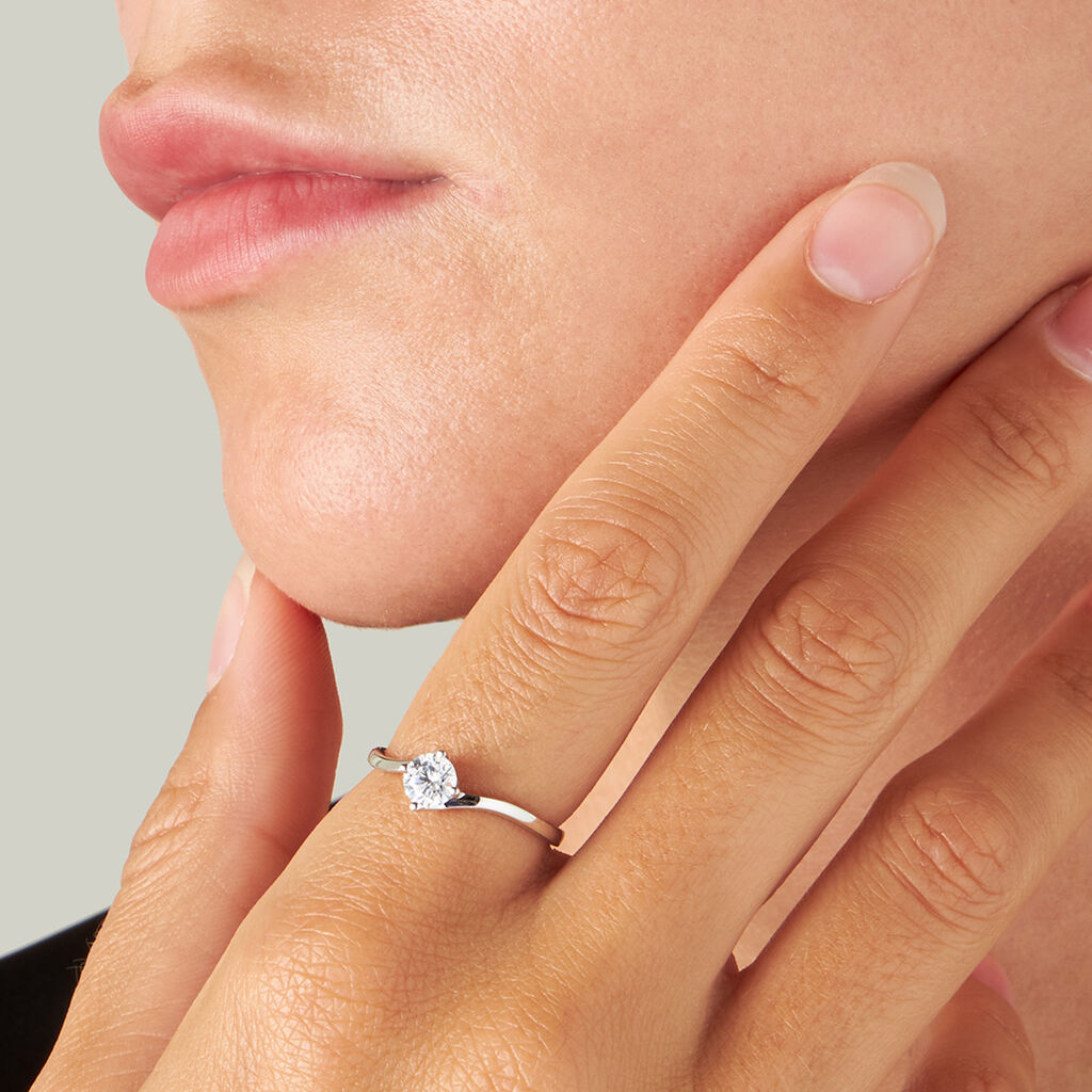 Anello Solitario Claire Oro Bianco Zircone - Anelli con Pietre Donna | Stroili