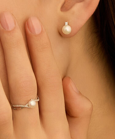 Anello Solitario Gabrielle Oro Bianco Perla D'Acqua Dolce Cubic Zirconia