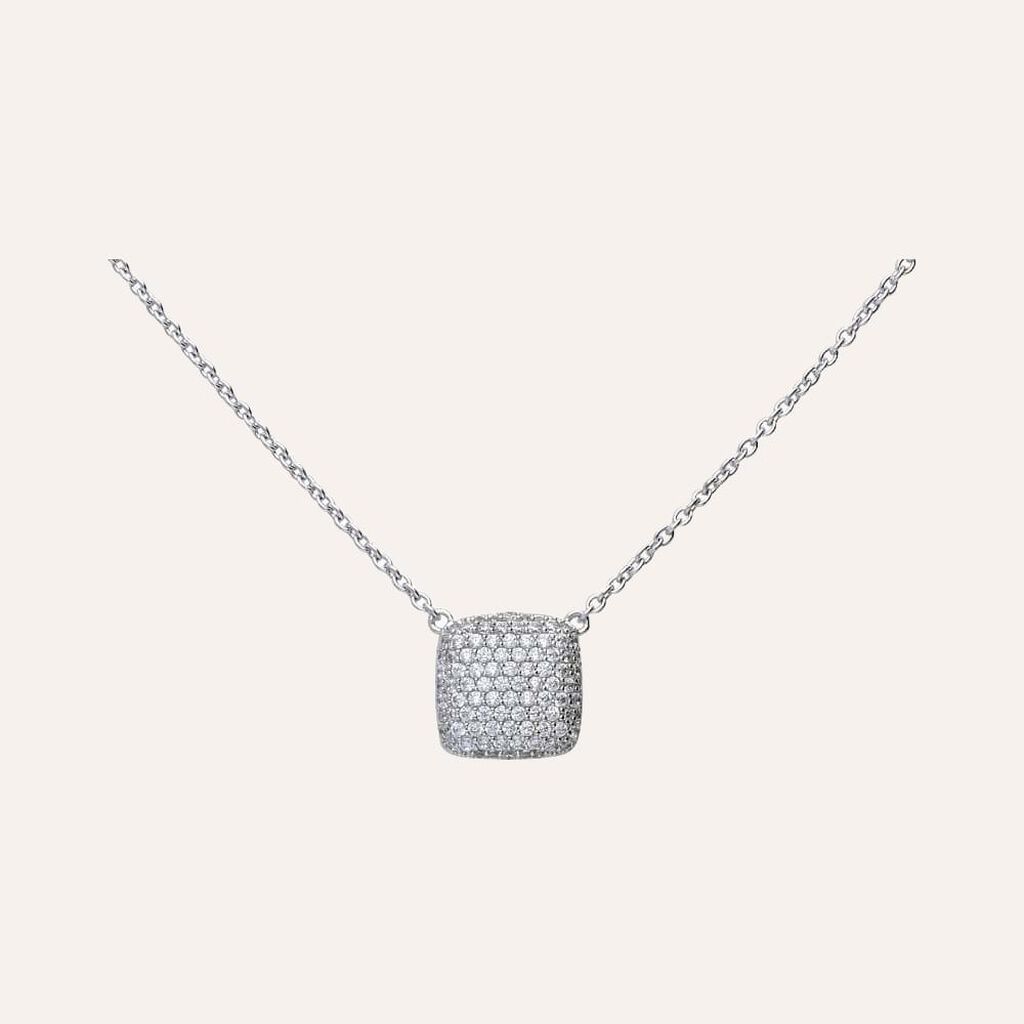 Girocollo in argento con pendente quadrato con pav√© di zirconi