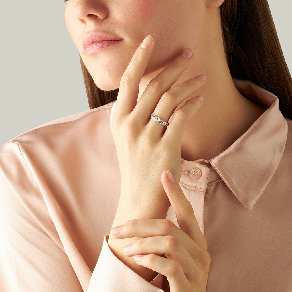 Fede Classica Diamantata 4 mm Oro Bianco - Anelli con Incisione Donna | Stroili