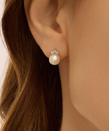 Orecchini Lobo Gold Pearls Oro Bianco Perla D'Acqua Dolce Diamante