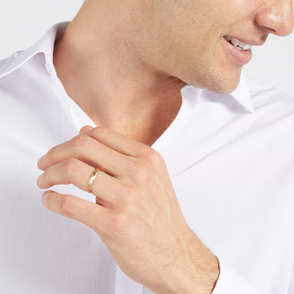 Fede Classica Lavorata 4 mm Oro Giallo - Anelli con Incisione Uomo | Stroili