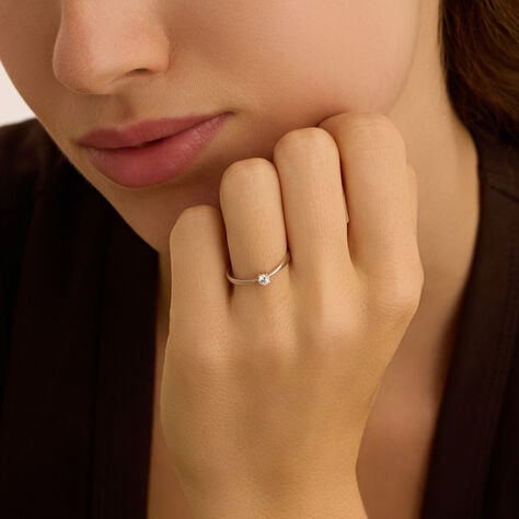Anello Solitario Claire Oro Bianco Cubic Zirconia - Anelli con Pietre Donna | Stroili