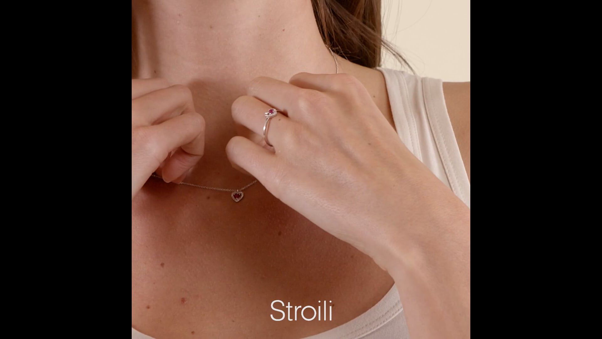 Anello con rubino stroili oro 2025