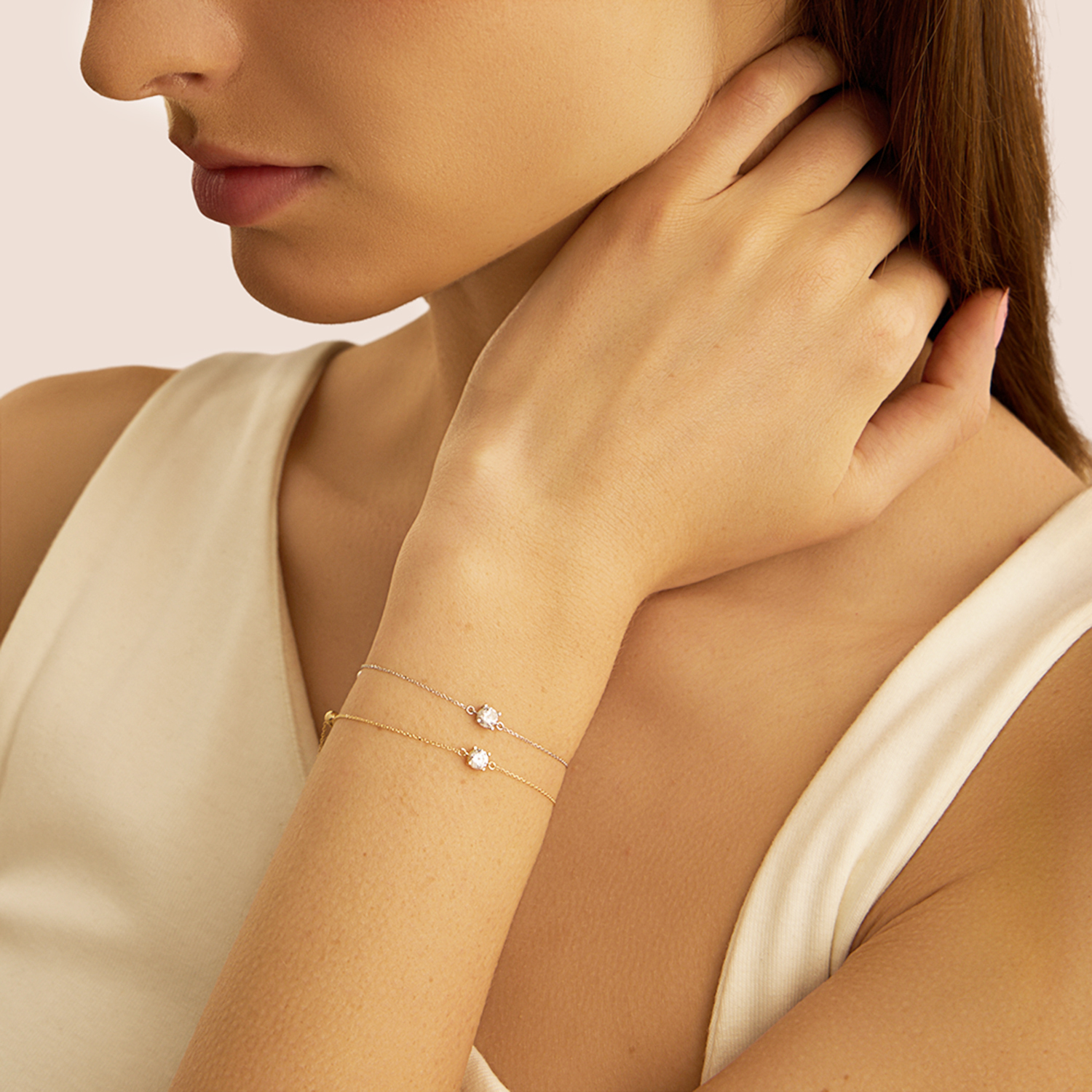 Nine West Bracciale Elasticizzato Donna - Cerchio Con Cristalli E Pavé - Collezione Classics - Colore Oro/Cristallo - Regalo Idea